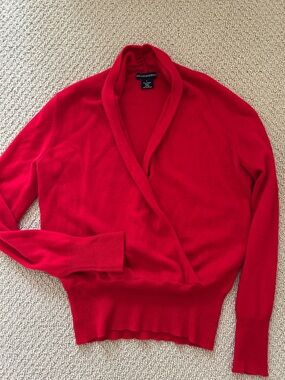 Sofia Cashmere Red V-Neck Sweater